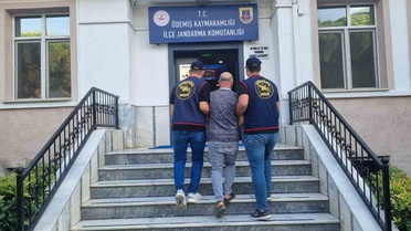 İzmir Ödemiş'te 4 yıl 8 aydır aranan hükümlü jandarma operasyonuyla yakalandı