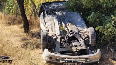 Konya Kulu'da şarampole devrilen otomobildeki 2 kardeş yaralandı