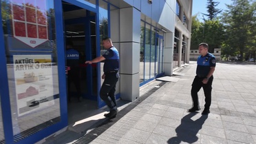 Tepebaşı'nda marketlere son kullanma tarihi ve fiyat denetimi yapıldı