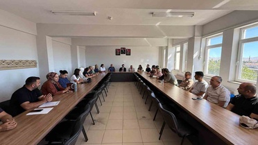 Tomarza Kaymakamı Eser, liselerde yeni eğitim yılı hazırlıklarını inceledi