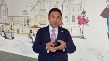 Akdoğan'dan telefon vergisi tepkisi, 230 bin liralık telefonun 120 bini vergi