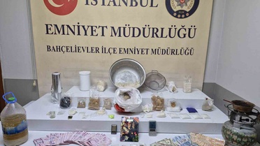 Bahçelievler'deki operasyonda 11 kilo 192 gram uyuşturucu ele geçirildi, 4 şüpheli gözaltında