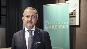 Aile Vakfı'ndan LGBT uyarısı, cinsiyet değişikliği yaşı için 25 sonrası çağrısı