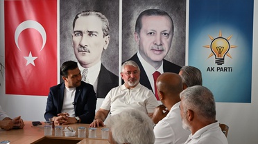 Çorum Belediye Başkanı Aşgın, Bodrum'da AK Parti ilçe teşkilatını ziyaret etti