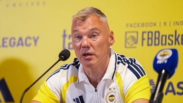 Fenerbahçe Tarfin medya gününde 9 yeni transferle hedefini açıkladı