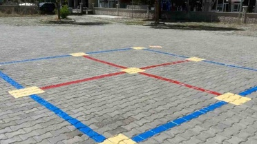 Ağrı Patnos'ta öğrenciler oyunlarla eğlenerek öğreniyor