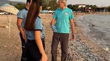 Milas İncekum Plajı'nda kıyıya vuran ölü balıklar için inceleme başlatıldı