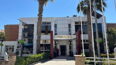 Seferihisar Belediyesi rüşvet soruşturmasında operasyon, 43 şüpheli gözaltına alındı