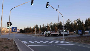Bilecik Söğüt'te kazaların yaşandığı kavşakta trafik ışıkları devreye alındı