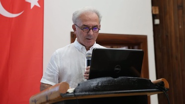 Çivril'de Beycesultan kazıları konferansı düzenlendi, tekstil bulguları öne çıktı