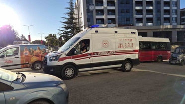 Eskişehir Odunpazarı'nda aracın çarptığı 12 yaşındaki çocuk hastaneye kaldırıldı