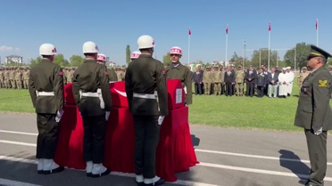 Iğdır’da şehit er Ziya Koparan için askeri tören düzenlendi