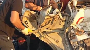 Adana Ceyhan'da kamyonet tıra arkadan çarptı, yabancı uyruklu 2 kişi öldü
