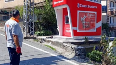 Zonguldak Ereğli Kaptaş'a uzun süredir beklenen ATM kuruldu