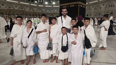 Mersin'de hafızlık eğitimini kısa sürede tamamlayan 20 öğrenci umreye uğurlandı