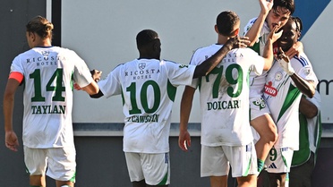 Rizespor, 10 kişi kalmasına rağmen kazandı