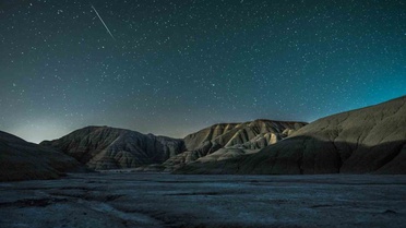 Astrofotoğrafçı Murat Oktay, Samanyolu ve Ay doğuşunu 8 saatlik çekimde buluşturdu