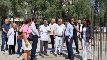 Hatay Arsuz'da yıkılan sağlık merkezinin yeni binası için çalışmalar sürüyor