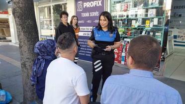 Bozüyük'te polis 67 vatandaşı dolandırıcılığa karşı bilgilendirdi