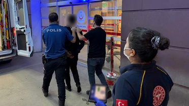 Adıyaman'da iki kardeş arasındaki bıçaklı kavgada 2 kişi yaralandı