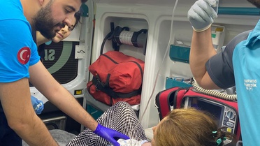 Kilis'te 112 ekibi ambulansa yetişti, bebek sağlıkla dünyaya geldi