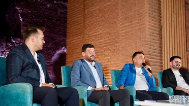 Baybatur Sardes'te gençlere kötü söz sahibine aittir dedi