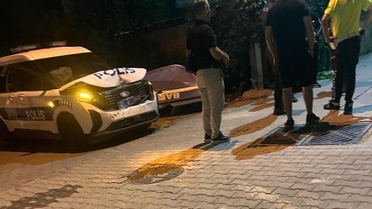 Darıca'da polisten kaçan araçtaki 2 şüpheli yakalandı, 1 polis hafif yaralandı