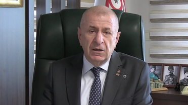 Özdağ öğretmenlere seslendi, müfredattan çıkarılsa da Atatürk'ü anlatın dedi