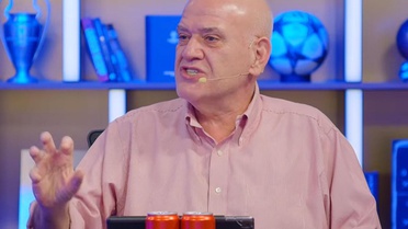 Ahmet Çakar'dan Galatasaraylı yıldızı kızdıracak sözler: Halen tatilden dönememiş