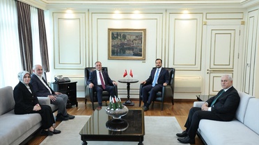 AK Parti İstanbul İl Başkanı Özdemir'den İBB Başkanvekili Aslan'a taziye ziyareti