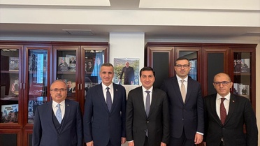 Pirinççi Azerbaycan'da Hacıyev'le görüştü, Duran'ın daveti iletildi