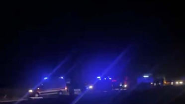 Bursa'da tır ile motosiklet çarpıştı, 2 genç hayatını kaybetti