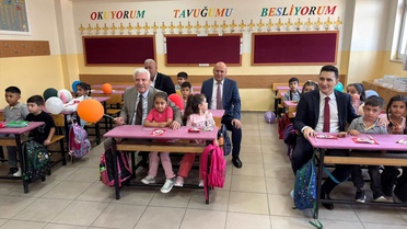Diyarbakır Çermik'te 2026-2027 eğitim yılı ilk ders ziliyle başladı