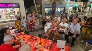 Devrim Erbil'in 60 yılı aşan sanat yolculuğu Bodrum'da kitaplaştı