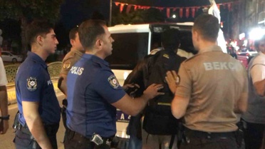 Edirne'de bir eve düzenlenen operasyonda 10 düzensiz göçmen yakalandı