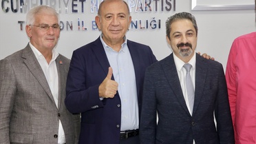 Gürsel Tekin Trabzon'da konuştu, kimseyi dışlamadıklarını söyledi