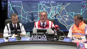 İBB Başkanvekili Nuri Aslan: Toplu ulaşımda 3 bin 933 ilave seferle trafik rahatlatıyor