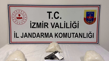 İzmir Bayındır'da uyuşturucu operasyonu, 2 gözaltından 1'i tutuklandı