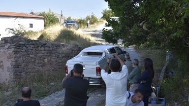 Kayıp Büşra bebek soruşturmasında anne Elif Balıkçı'ya yaylada yer gösterme işlemi yapıldı