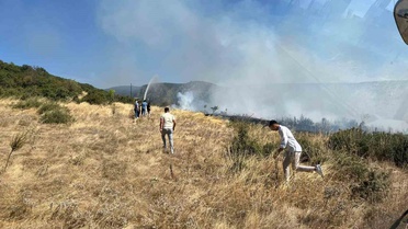 Kütahya Simav'da dağlık alandaki yangın büyümeden söndürüldü