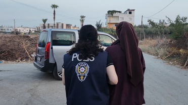 Mersin Tarsus'ta yasa dışı bahis operasyonunda 42 şüpheli gözaltına alındı