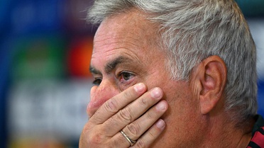Mourinho dayanamadı, isyan etti: Sizden bıktım