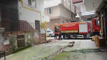 Ordu Ünye'de ocakta unutulan yemek yangına yol açtı, bir kişi dumandan etkilendi