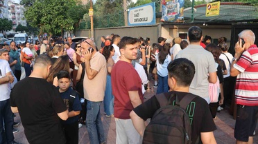 Adana'da turnikeli okul girişi velilere anlık bildirim gönderiyor