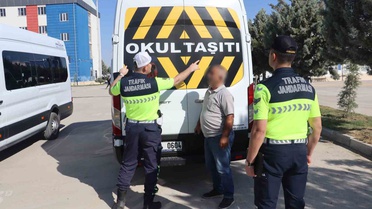 Aksaray'da okul servislerine jandarma denetimi başladı