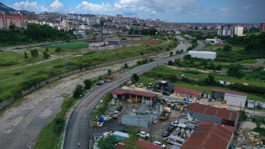 Ordu Altınordu'da sıcak asfalt çalışmasıyla alternatif güzergahın konforu arttı