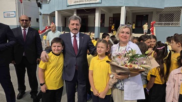 Samsun'da 250 bin 562 öğrenci ders başı yaptı, Vali Tavlı'dan Türkiye Yüzyılı mesajı