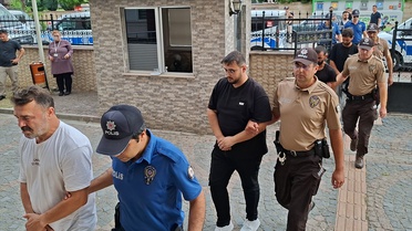 Samsun Bafra'da 'Sokaklar Güvende' operasyonunda 11 şüpheli yakalandı