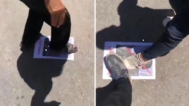 Suriye'de protestolar alevleniyor! Şara'nın fotoğrafını ezdiler