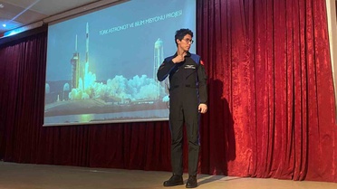 Astronot Atasever Ankara'da öğrencilere uzaydaki acil durumları anlattı